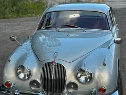 Silber Gebraucht 1968 Jaguar MK II Limousine | 39.785 €