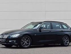 Schwarz Gebraucht 2013 BMW 330 Sport Line Kombi | 7.890 € (Guter Preis)