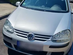Silber Gebraucht 2004 VW Golf V Kleinwagen | 2.995 € (Fairer Preis)