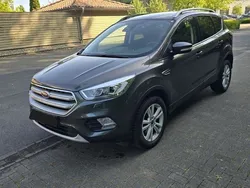 Grau Gebraucht 2019 Ford Kuga Cool & Connect SUV | 13.900 € (Guter Preis)