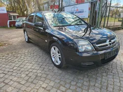 Schwarz Gebraucht 2004 Opel Vectra GTS Limousine | 1.299 € (Fairer Preis)