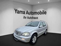 Silber Gebraucht 2005 Mercedes ML400 Edition SUV | 9.350 €