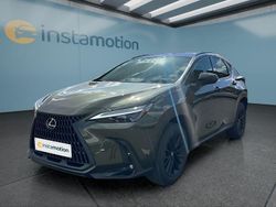 Grün Neu 2025 Lexus NX450h+ E-FOUR SUV | 68.549 € (Etwas zu teuer)
