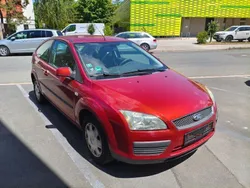 Orange Gebraucht 2007 Ford Focus Ambiente Limousine | 1.000 € (Superpreis)
