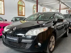 Schwarz Gebraucht 2011 Renault Mégane III Dynamique Limousine | 1.500 € (Superpreis)