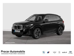 Schwarz Neu 2025 BMW iX1 M Sport SUV | 61.990 € (Teuer)