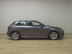 Grau Gebraucht 2022 Audi A3 S-Line Limousine | 19.990 € (Fairer Preis)