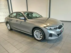 Grau Gebraucht 2023 BMW 320 Shadowline Limousine | 34.990 € (Guter Preis)
