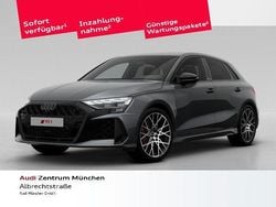 Grau Neu 2025 Audi RS3 Sportback Sport Kleinwagen | 65.502 € (Superpreis)