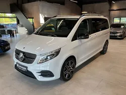 Weiß Gebraucht 2021 Mercedes V300 Avantgarde Van / Kleinbus | 56.980 € (Teuer)