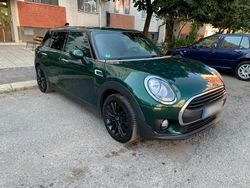 Grün Gebraucht 2017 Mini Clubman Kombi | 14.500 €