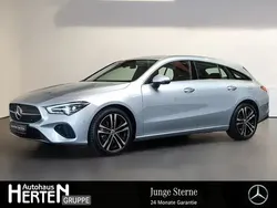 Lack hightechsilber Gebraucht 2024 Mercedes CLA180 Progressive Limousine | 33.900 € (Fairer Preis)