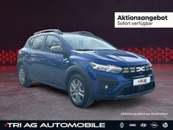 Blau Gebraucht 2023 Dacia Sandero Expression Limousine | 15.720 € (Fairer Preis)