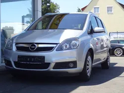 Silber Gebraucht 2006 Opel Zafira Edition Van / Kleinbus | 2.980 € (Fairer Preis)