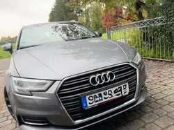 Grau Gebraucht 2016 Audi A3 Limousine | 13.500 € (Fairer Preis)