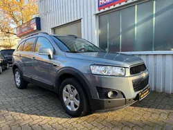 Grau Gebraucht 2012 Chevrolet Captiva SUV | 8.990 € (Fairer Preis)
