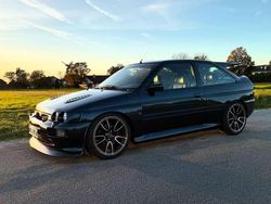 Grün Gebraucht 1993 Ford Escort RS Limousine | 65.990 €