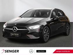 Unilack nachtschwarz Gebraucht 2024 Mercedes A180 Limousine | 28.490 € (Fairer Preis)