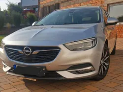 Silber Gebraucht 2018 Opel Insignia Business Kombi | 13.750 € (Fairer Preis)
