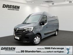 Grau Gebraucht 2022 Renault Master Van | 22.290 € (Fairer Preis)