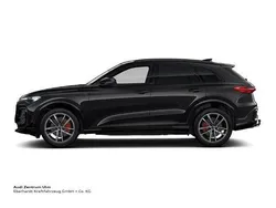 Mythosschwarz metallic Neu 2025 Audi Q5 Sport SUV | 75.340 € (Superpreis)