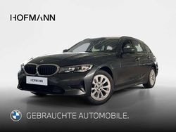 Mineralgrau metallic Gebraucht 2022 BMW 318 Advantage Kombi | 21.952 € (Guter Preis)