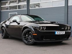 Pitchblack (schwarz) Gebraucht 2022 Dodge Challenger Coupé | 43.950 € (Teuer)