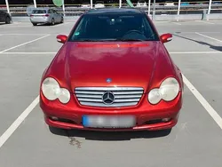 Rot Gebraucht 2003 Mercedes C180 Coupé | 2.100 € (Guter Preis)