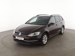 Rot Gebraucht 2018 VW Golf VII Comfortline Kombi | 13.310 € (Fairer Preis)