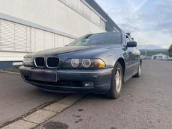 Grün Gebraucht 2001 BMW 525 Kombi | 1.100 € (Superpreis)