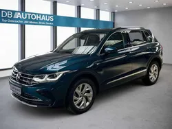 Blau Gebraucht 2022 VW Tiguan Elegance SUV | 29.880 € (Fairer Preis)
