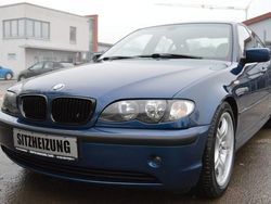 Blau Gebraucht 2004 BMW 318 Lifestyle Limousine | 4.990 € (Teuer)