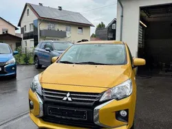 Citringelb Gebraucht 2022 Mitsubishi Space Star Select+ Limousine | 12.500 € (Fairer Preis)