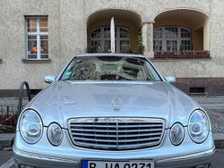 Grau Gebraucht 2004 Mercedes E200 Limousine | 6.500 € (Fairer Preis)