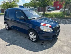 Blau Gebraucht 2013 Skoda Roomster Kombi | 3.900 €