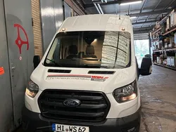 Weiß Gebraucht 2023 Ford Transit Limousine | 30.000 € (Guter Preis)