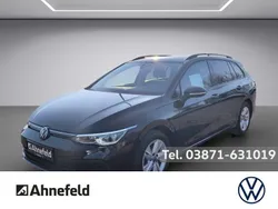 Schwarz Gebraucht 2022 VW Golf VIII Life Kombi | 22.950 € (Etwas zu teuer)