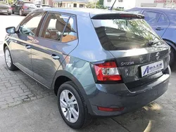 Silber Gebraucht 2019 Skoda Fabia Ambition Limousine | 11.900 € (Etwas zu teuer)