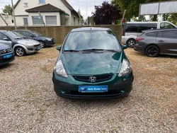 Grün Gebraucht 2002 Honda Jazz ES Kleinwagen | 2.490 € (Teuer)