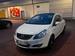 Weiß Gebraucht 2010 Opel Corsa Coupé | 1.750 € (Fairer Preis)