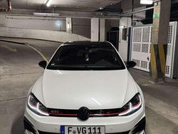 Weiß Gebraucht 2018 VW Golf VII GTI Limousine | 25.500 € (Teuer)