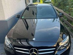 Gebraucht 2016 Mercedes C220 Avantgarde Limousine | 15.500 € (Etwas zu teuer)