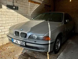 Grau Gebraucht 1999 BMW 530 Limousine | 3.999 € (Etwas zu teuer)