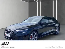 Mythosschwarz metallic Gebraucht 2022 Audi S3 Ambiente Limousine | 37.444 € (Guter Preis)