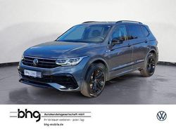 Grau Gebraucht 2024 VW Tiguan Allspace R-line SUV | 39.460 € (Etwas zu teuer)