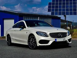 Weiß Gebraucht 2017 Mercedes C43 AMG AMG Coupé | 31.750 € (Fairer Preis)