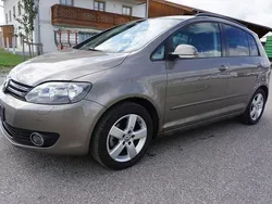 Braun Gebraucht 2010 VW Golf Plus Comfortline Van / Kleinbus | 3.300 € (Guter Preis)
