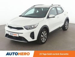 Weiß Gebraucht 2024 Kia Stonic Vision SUV | 17.270 € (Fairer Preis)