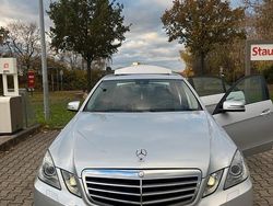 Grau Gebraucht 2011 Mercedes E220 Limousine | 14.500 € (Etwas zu teuer)