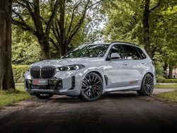 Grau Gebraucht 2025 BMW X5 M Sport SUV | 118.850 €